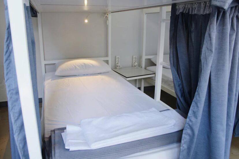 Let Me Take My Bunk Bed Hostel Athena Bagian luar foto