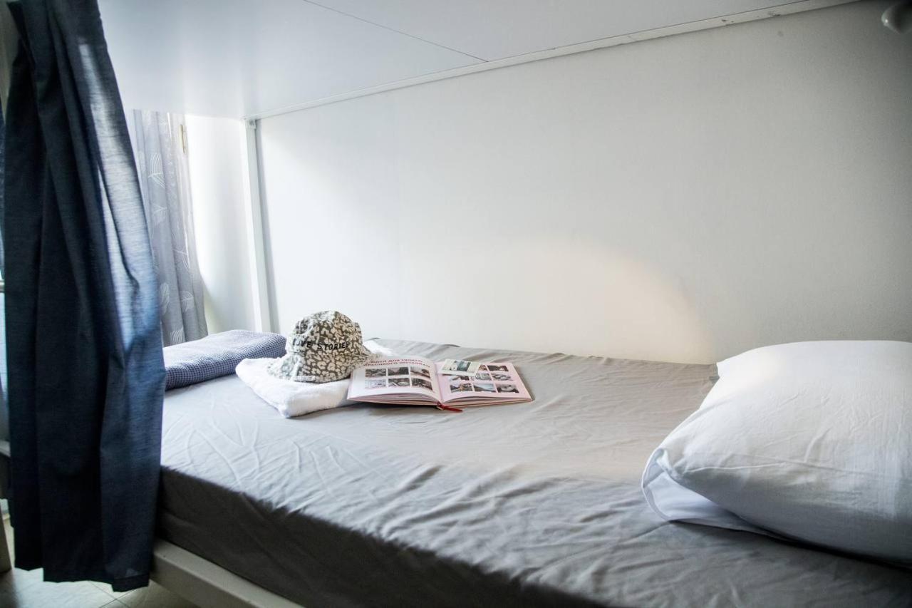 Let Me Take My Bunk Bed Hostel Athena Bagian luar foto