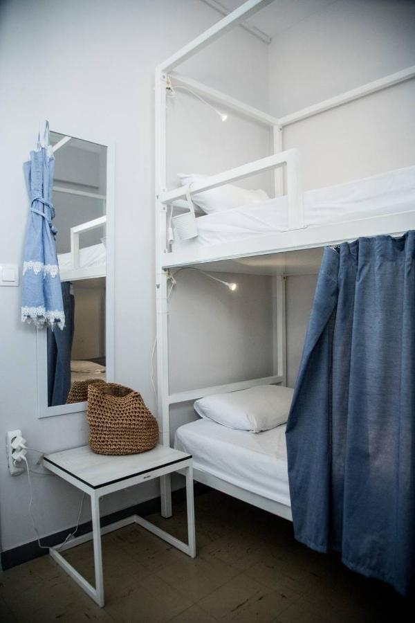 Let Me Take My Bunk Bed Hostel Athena Bagian luar foto